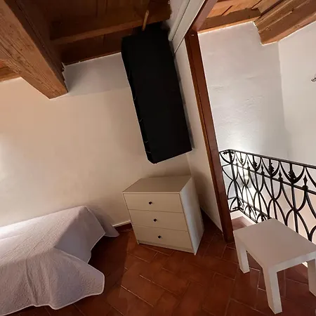 Apartament Coach 87 *